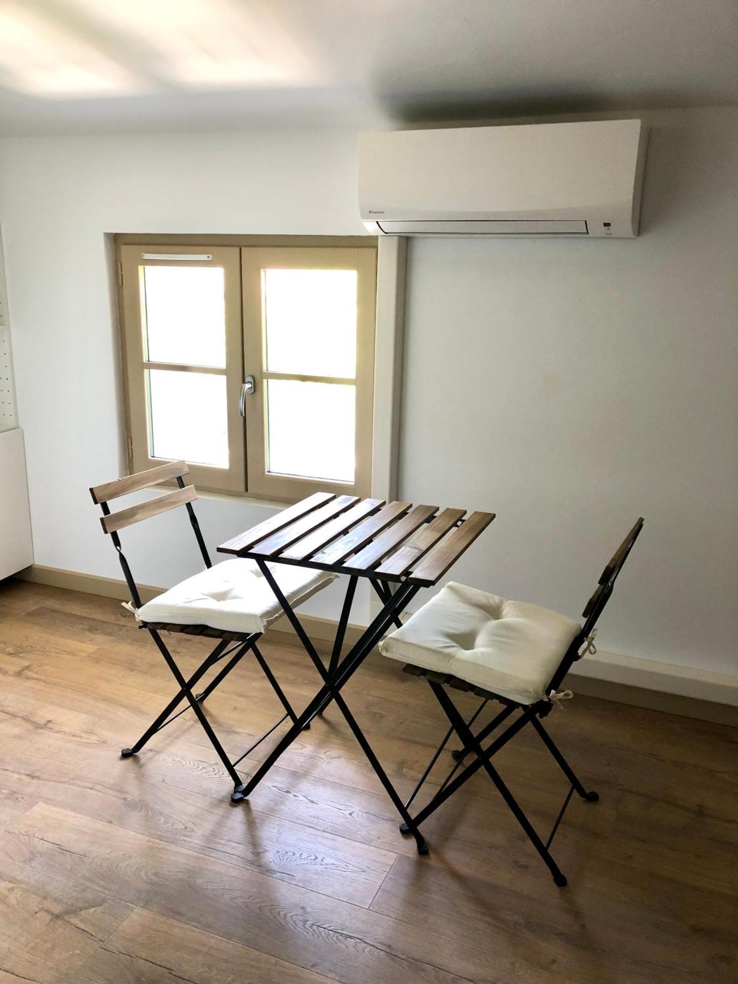 Logement Neuf, Tout Confort, Au Coeur Du Village Saint Didier  Kültér fotó